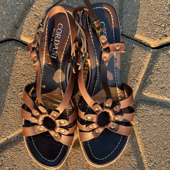 Cordani Shoes - Made in Italy Wedge Leather Sandel size 37